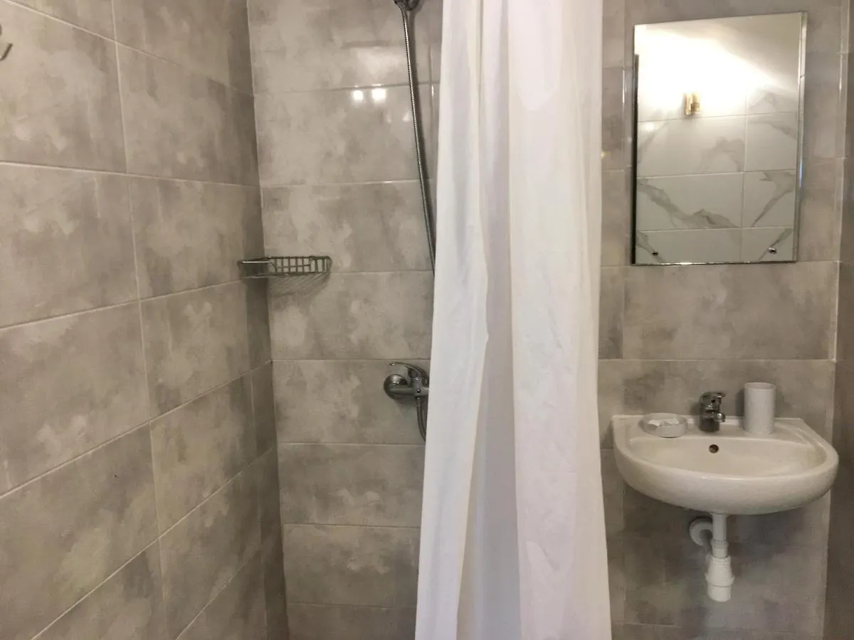 Hotel Guest House Sotni Kijów Ukraina